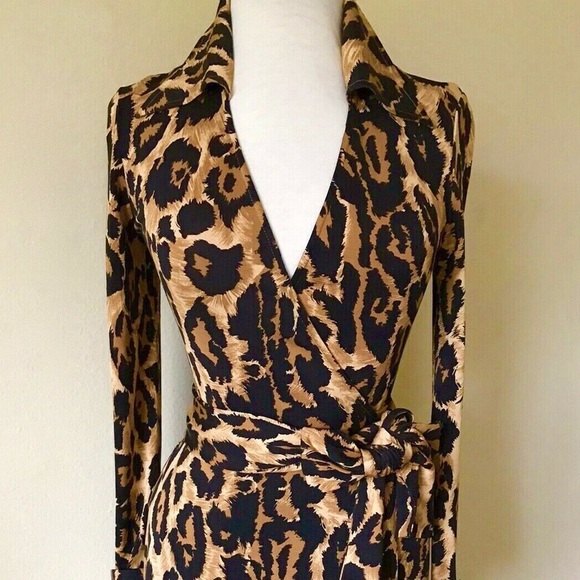 Iconic vintage 1970s DVF silk leopard animal print wrap dress - size 8 - Picture 4 of 12